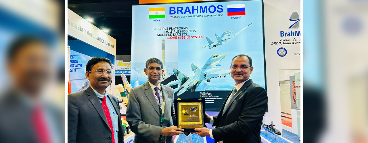 High Commissioner H.E. Mr.B.N.Reddy at BRAHMOS Pavilion at DSA Malaysia 2024 with Shri T. Natarajan, Additional Secretary, Department of Defence Production