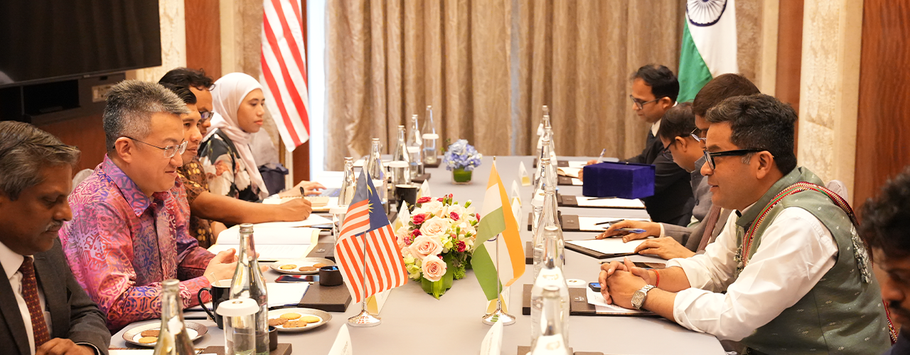 H.E. Shri Pabitra Margherita, Hon'ble Minister of State for External Affairs & Minister of State for Textiles meeting with Deputy Minister, Ministry of Investment, Trade and Industry (MITI), YB Tuan Liew Chin Tong